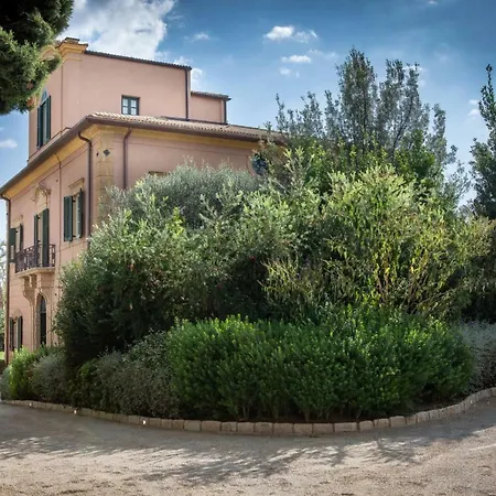 Lanzirotti Luxury Villa