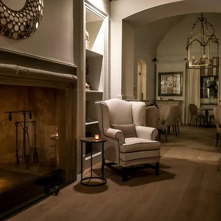 Lanzirotti Luxury Villa *