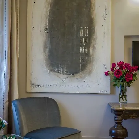 Lanzirotti Luxury Villa